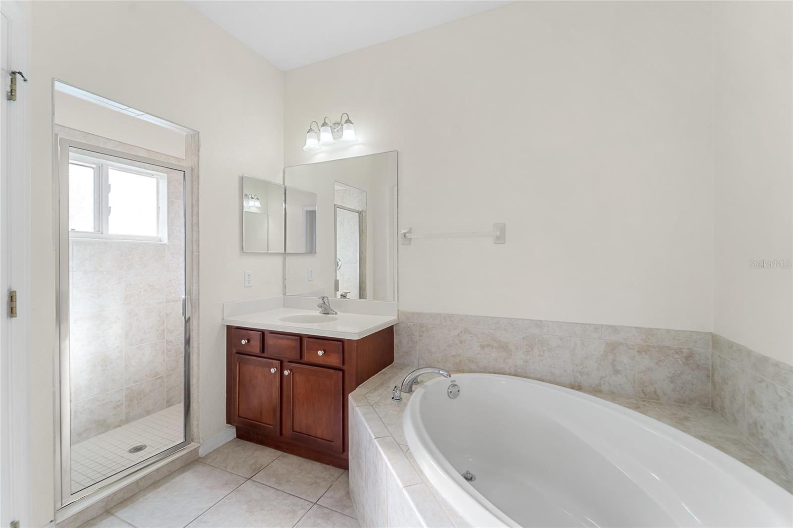 8717 Monterey Bay, Bradenton,, FL 34212