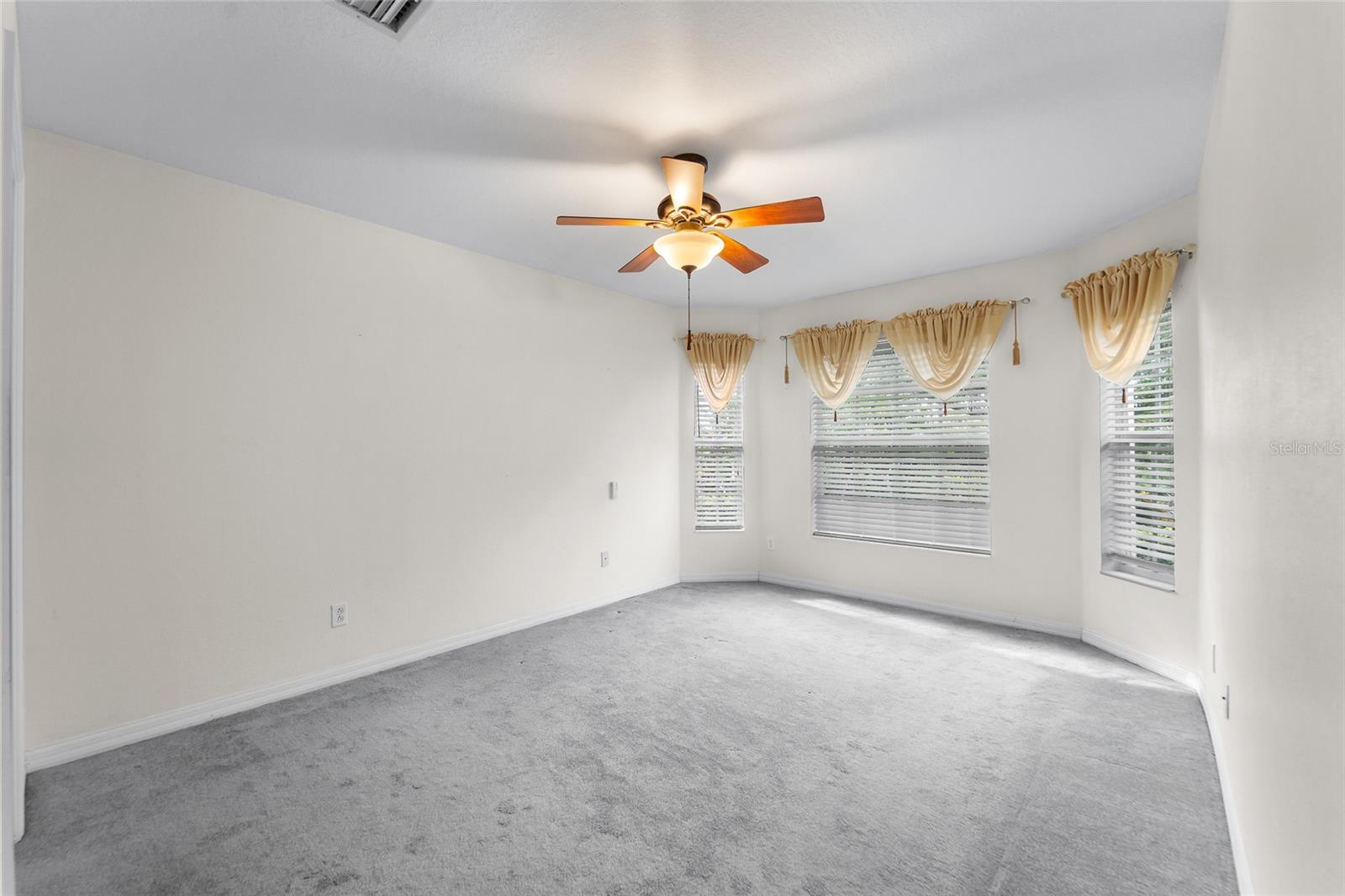 8717 Monterey Bay, Bradenton,, FL 34212