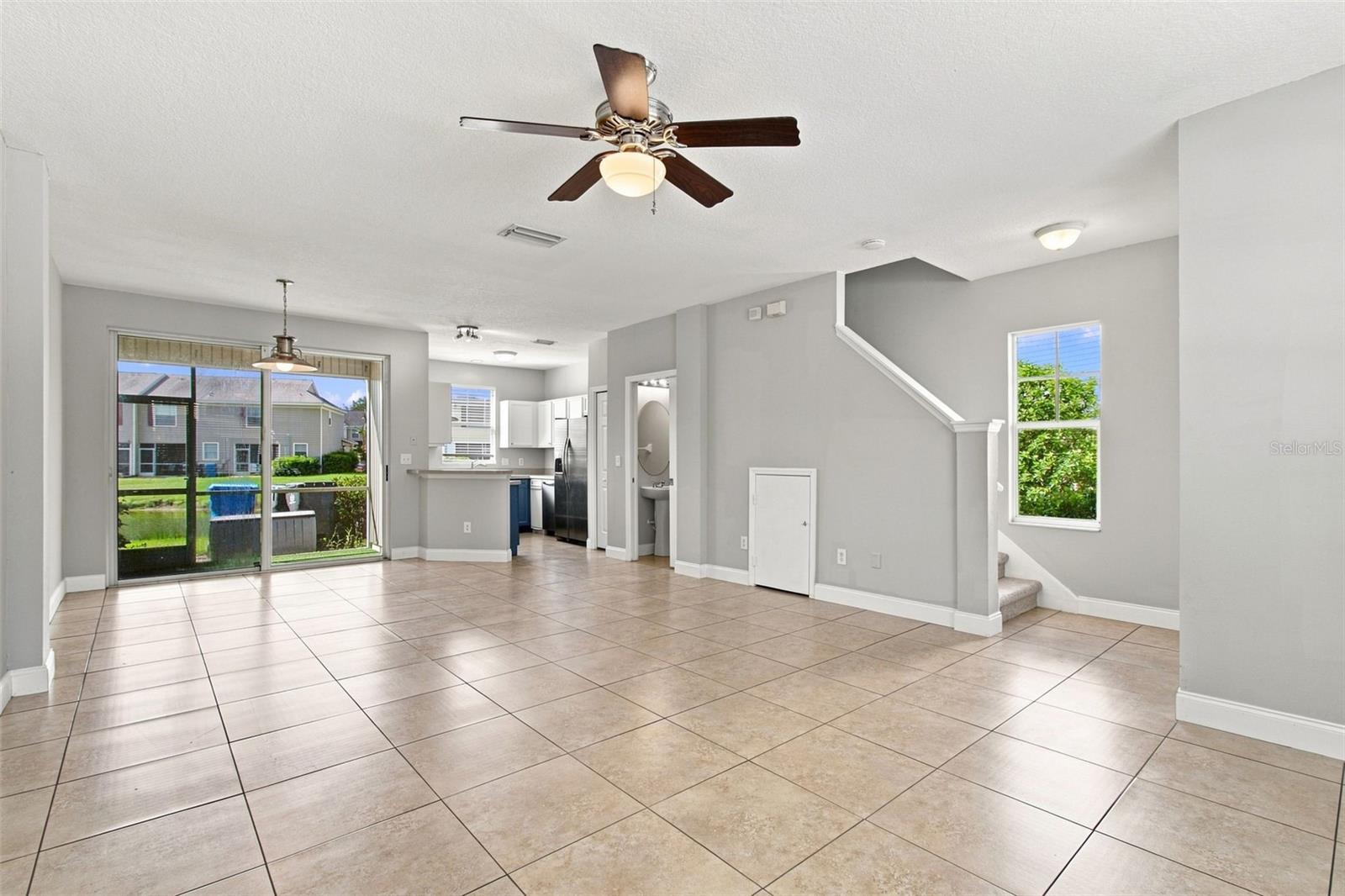12225 Country White, Tampa, FL 33635
