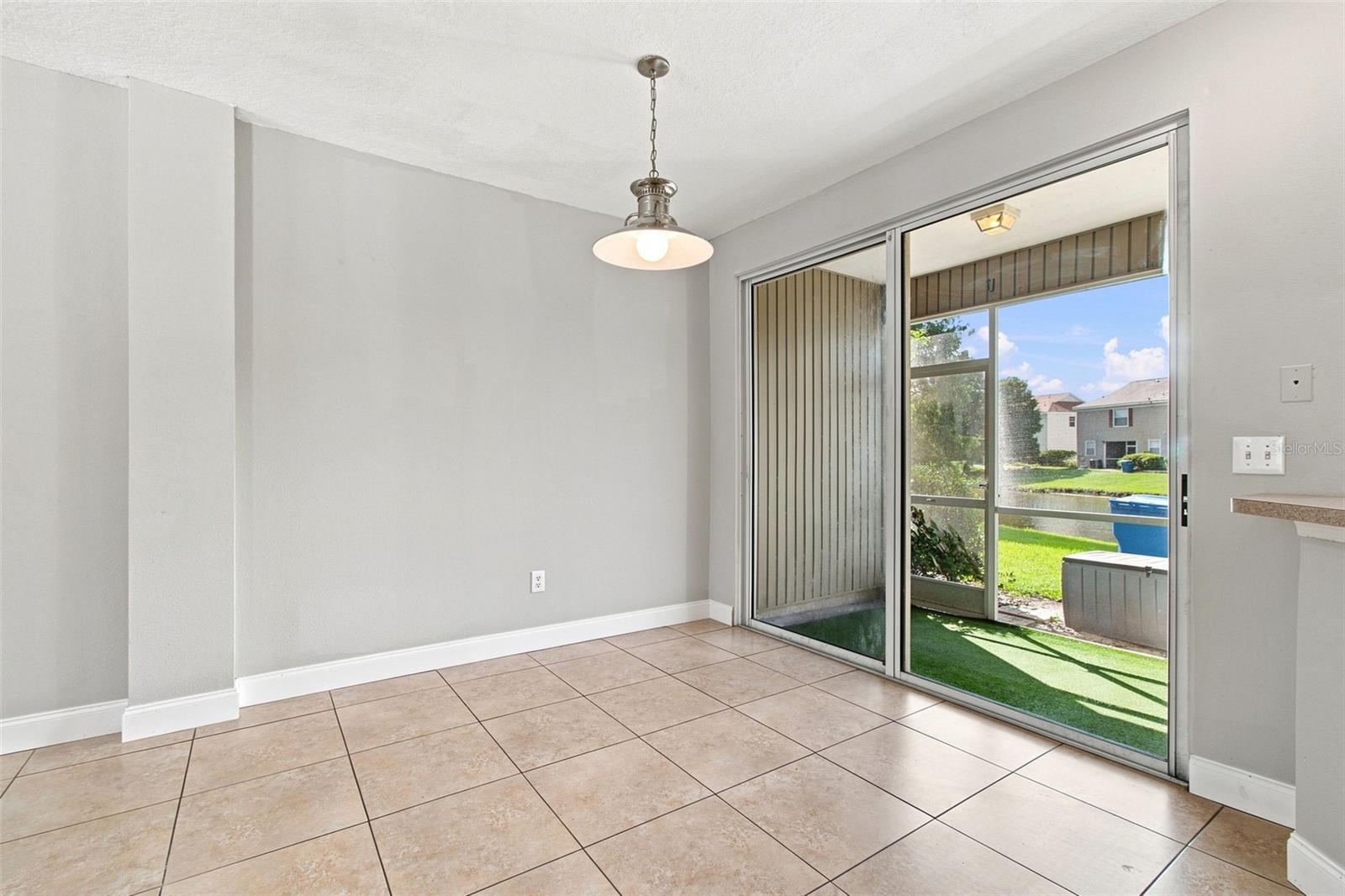 12225 Country White, Tampa, FL 33635
