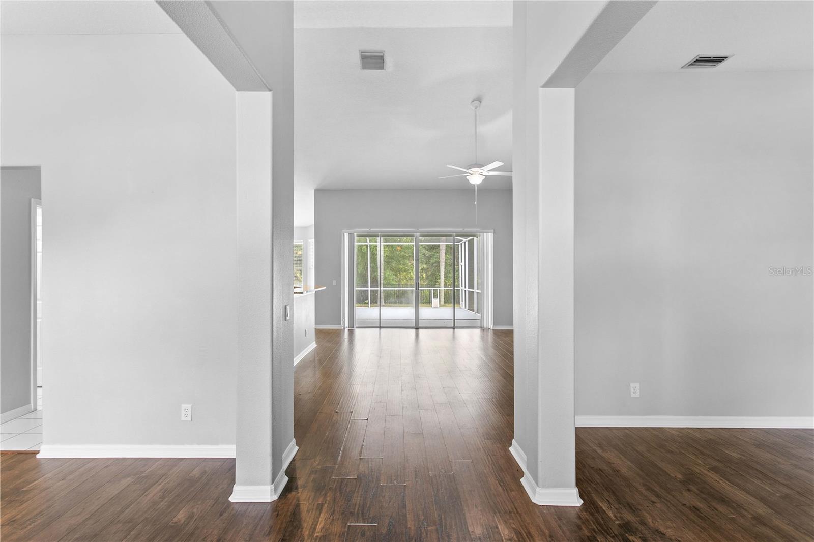 1604 Loriana, Brandon, FL 33511