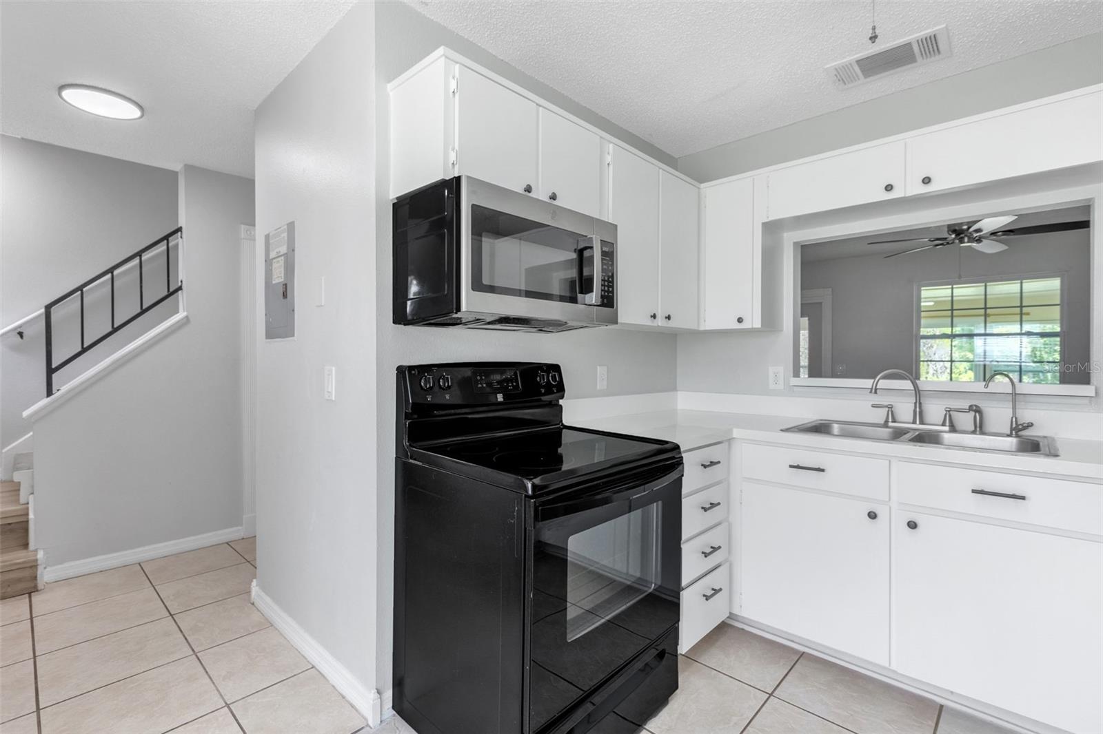 2037 Waterleaf, Orlando, FL 32837