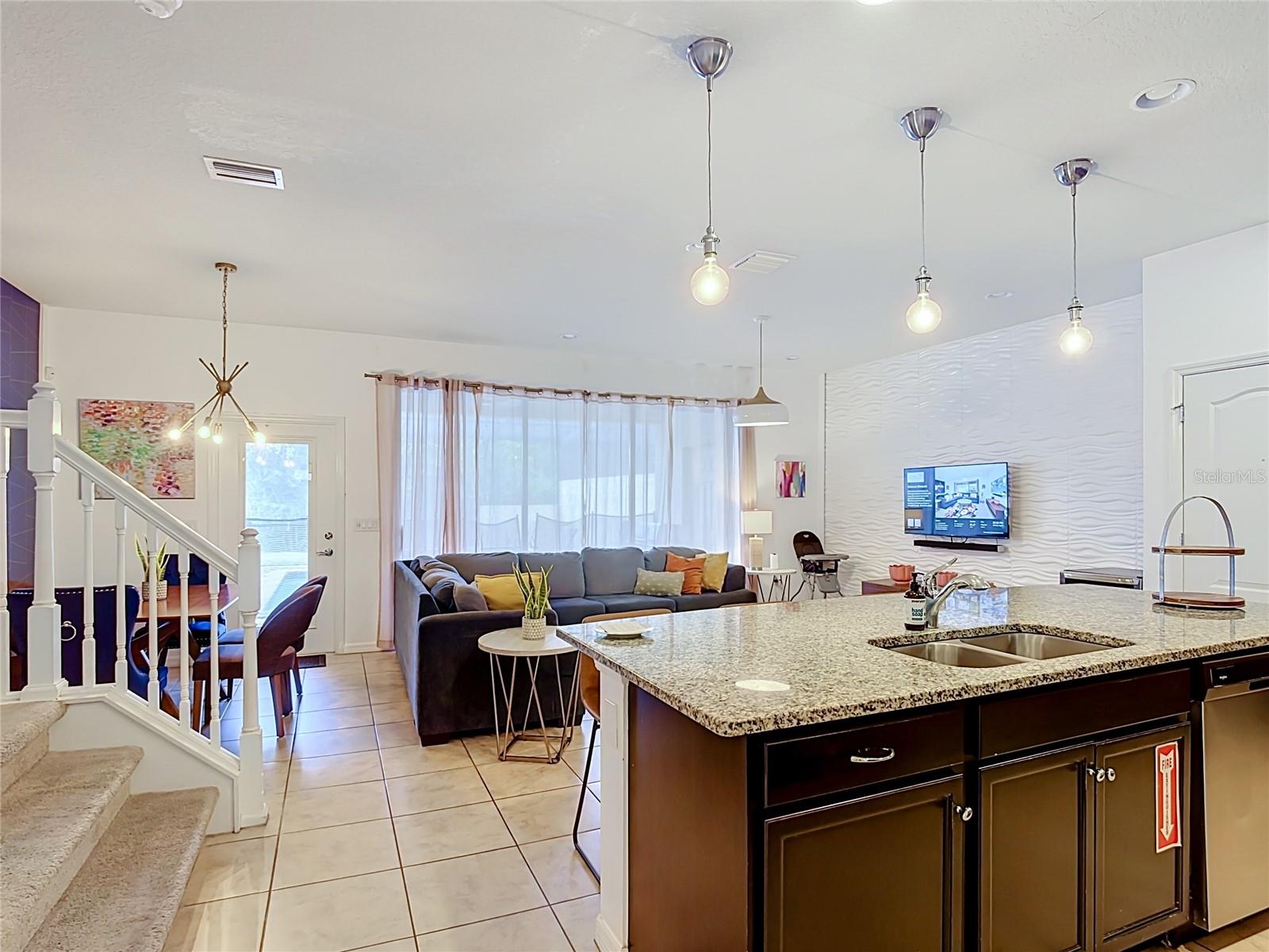 8891 Geneve, Kissimmee, FL 34747