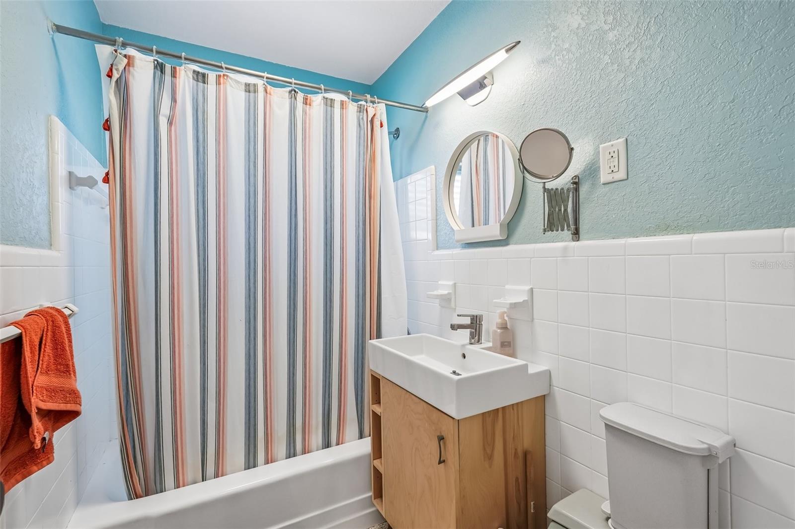561 Lindley, Port Charlotte, FL 33952