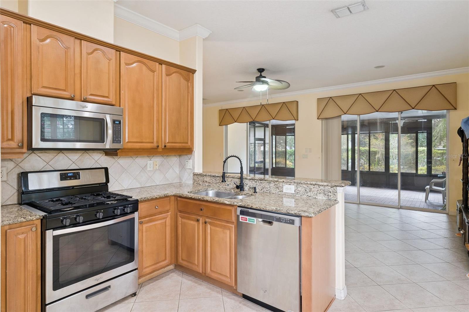 100 Flame Vine, Groveland, FL 34736