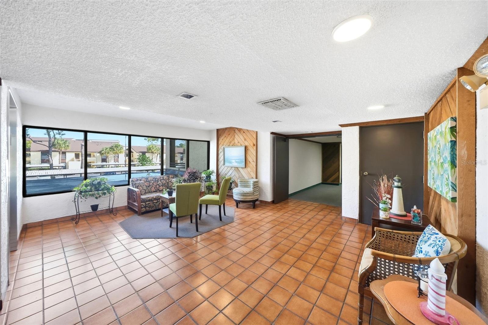13604 Village Unit 2210, Tampa, FL 33618