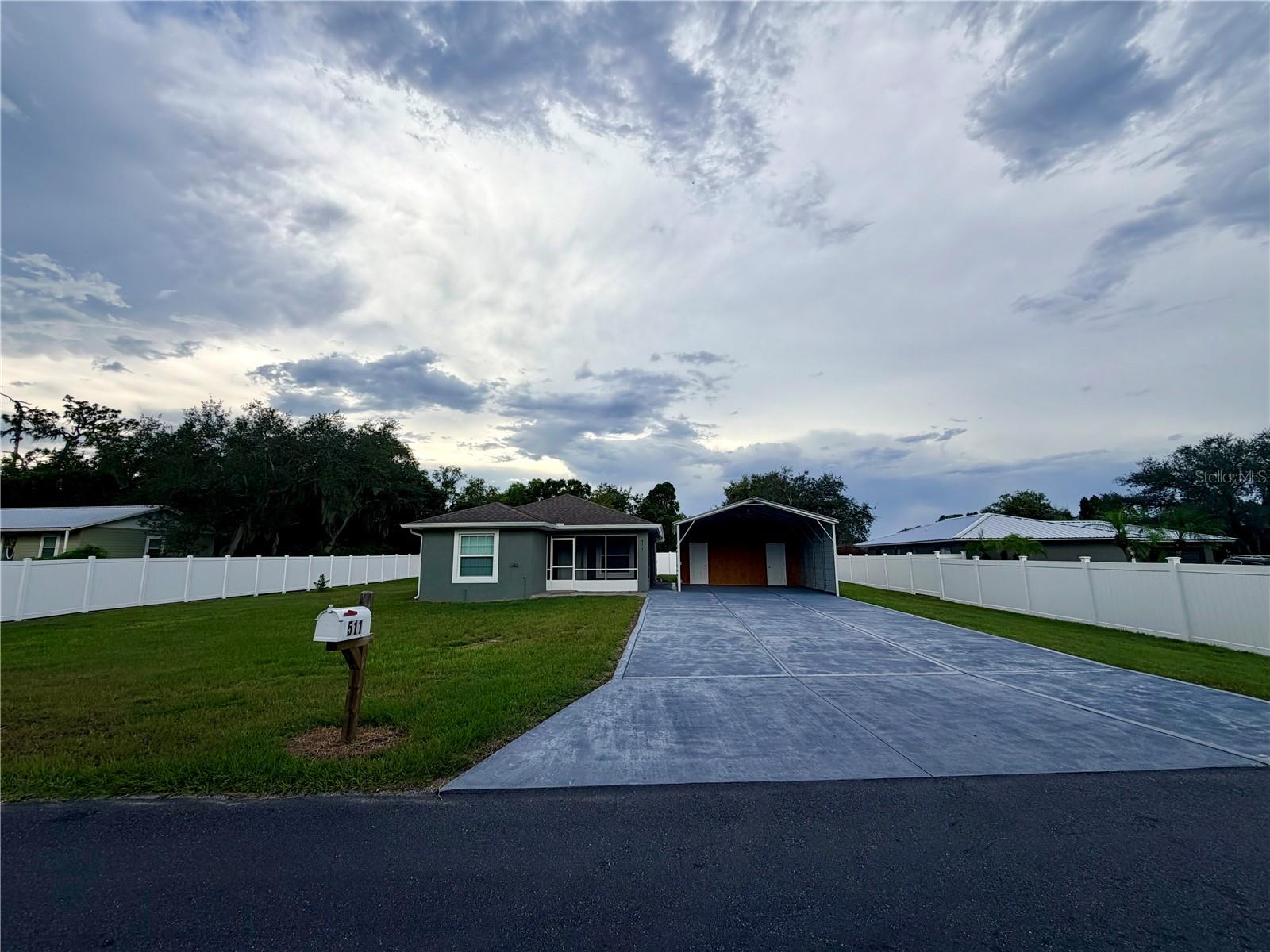 511 Mountain, Babson Park, FL 33827
