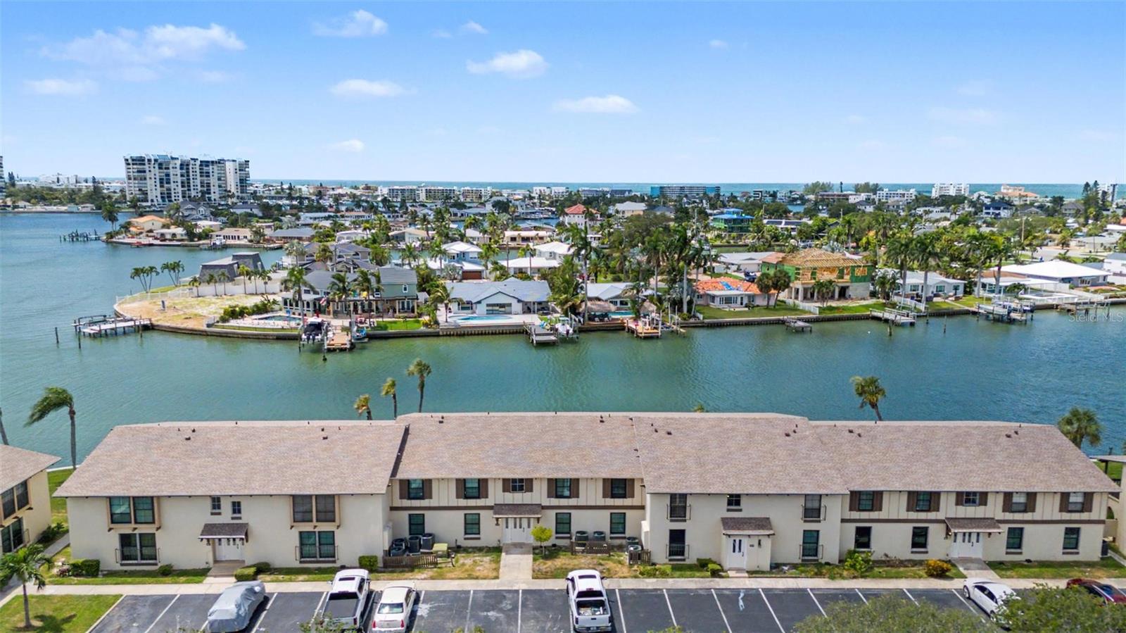 519 Plaza Seville Unit 39, Treasure Island, FL 33706