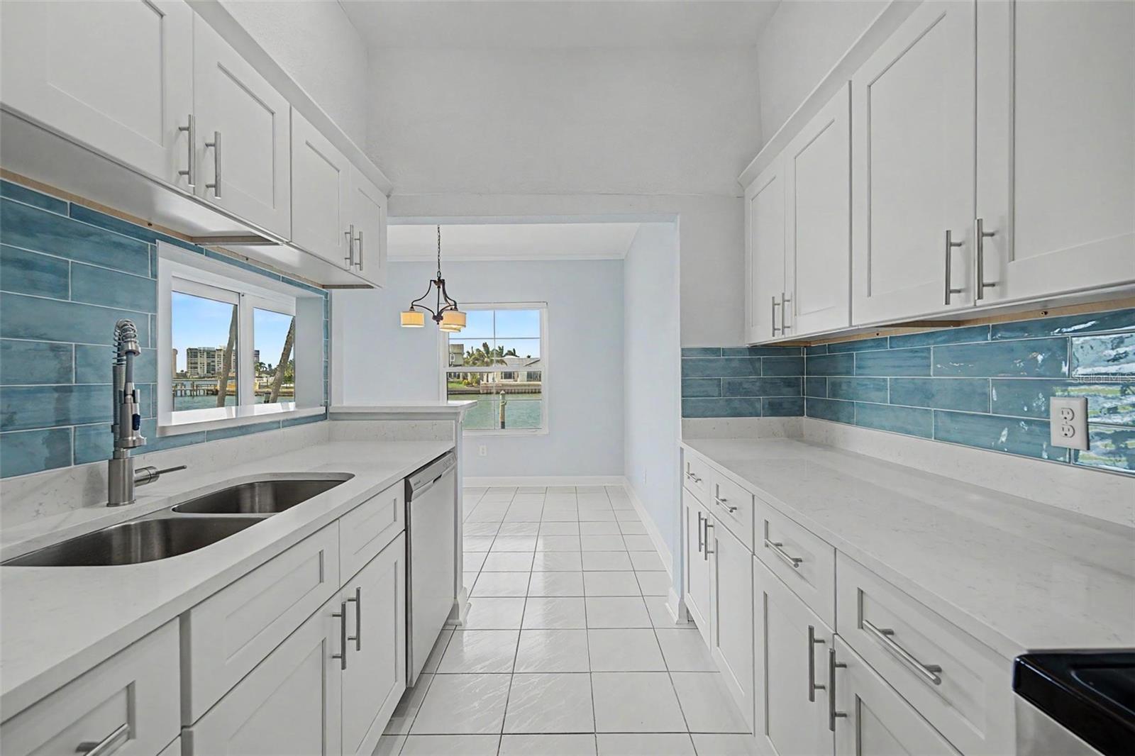 519 Plaza Seville Unit 39, Treasure Island, FL 33706