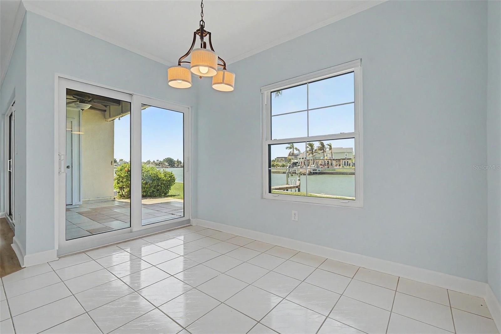 519 Plaza Seville Unit 39, Treasure Island, FL 33706