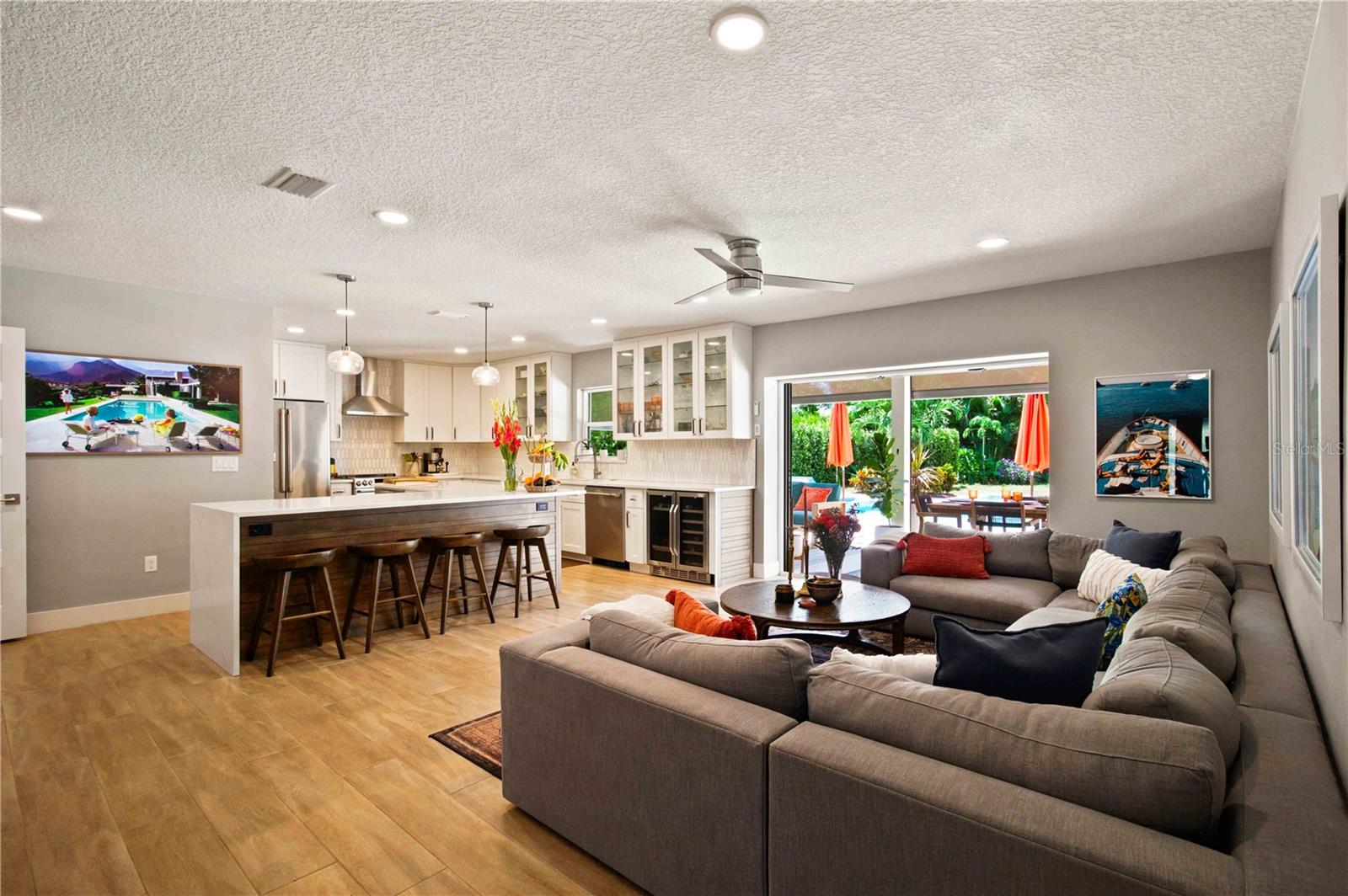 2410 Siesta, Sarasota, FL 34239