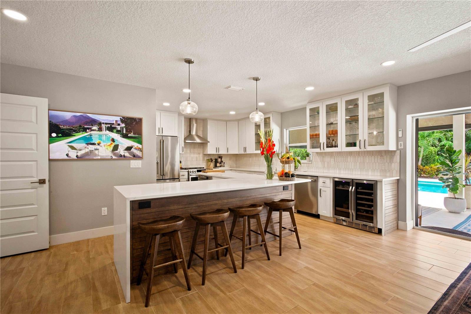 2410 Siesta, Sarasota, FL 34239