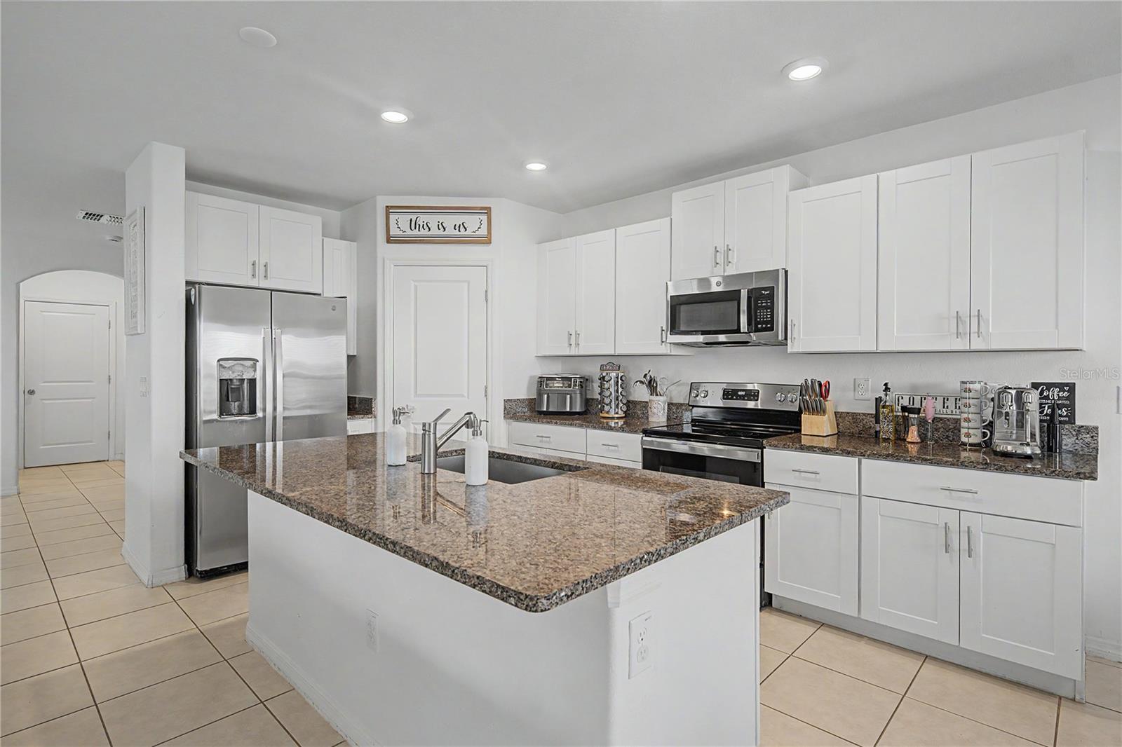 6357 Beverly Hills, Zephyrhills, FL 33541