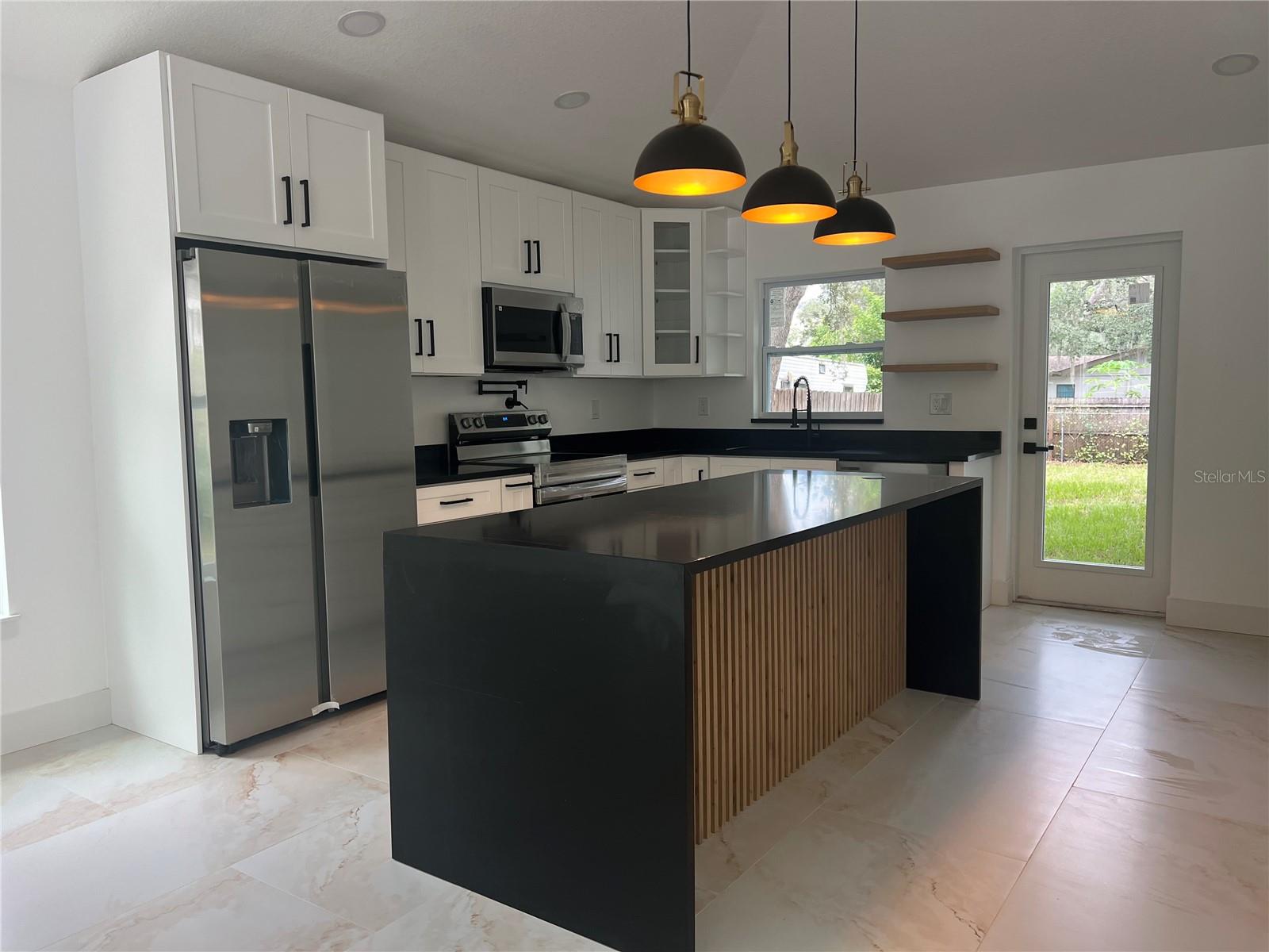 8915 Willow, Tampa, FL 33604