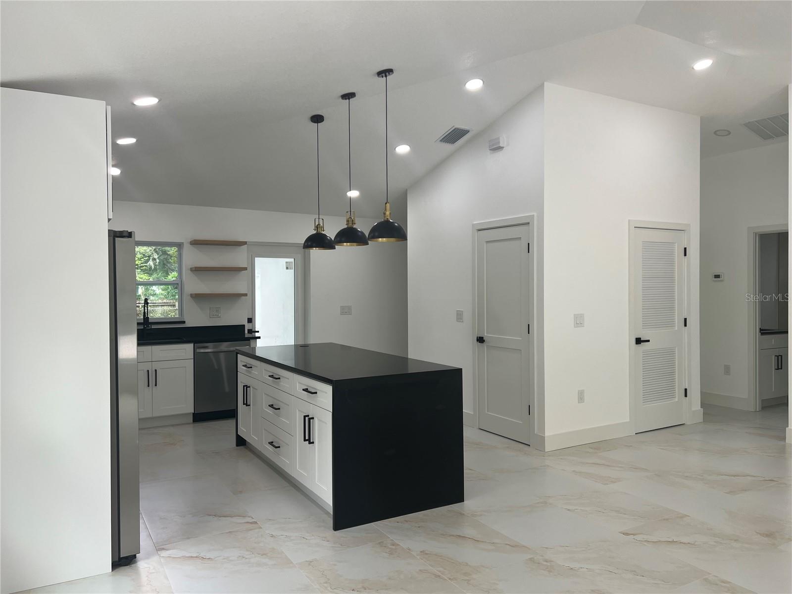 8915 Willow, Tampa, FL 33604