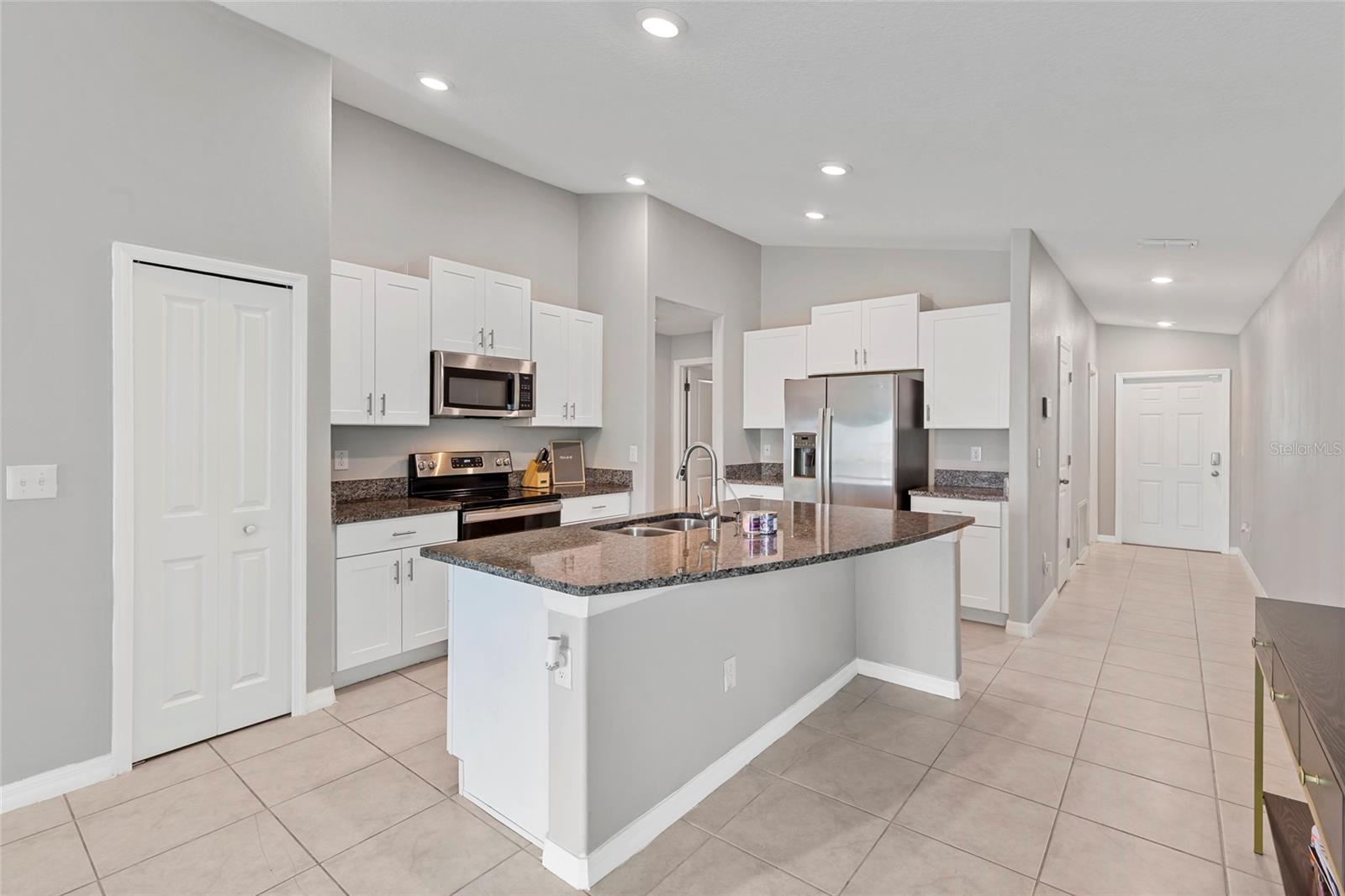 1719 Fred Ives, Ruskin, FL 33570