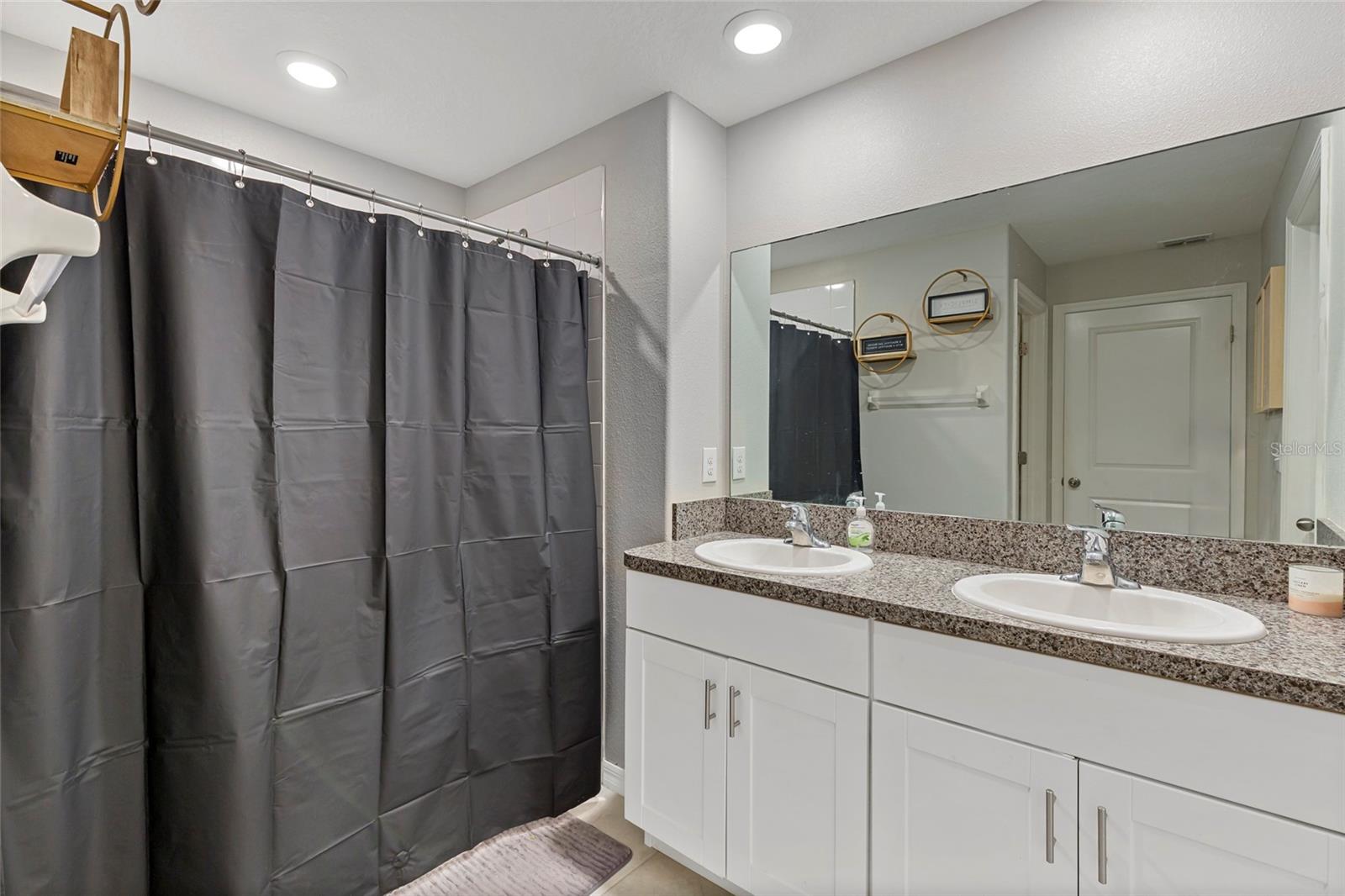 1719 Fred Ives, Ruskin, FL 33570