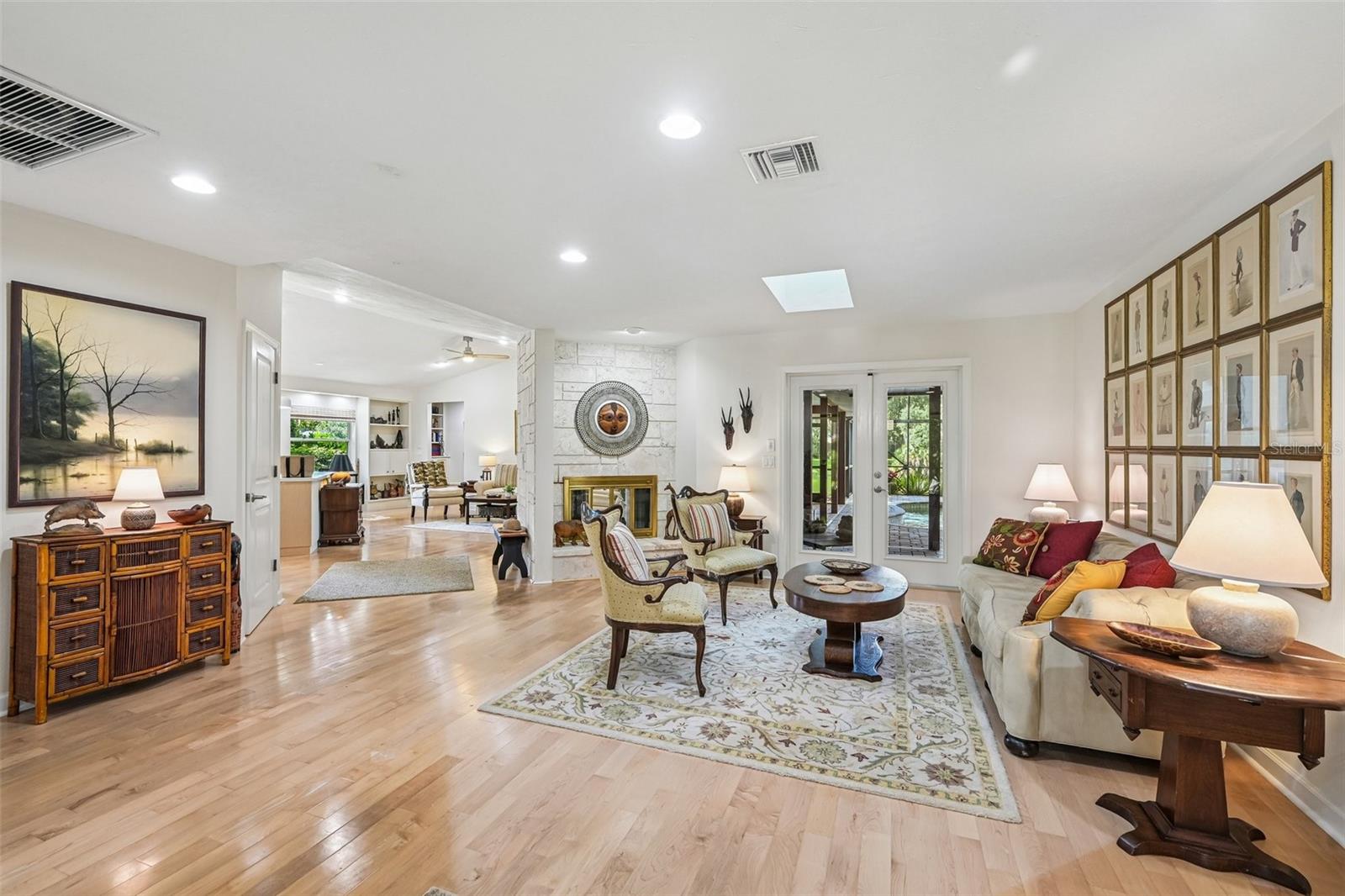 4502 Friar Tuck, Sarasota, FL 34232