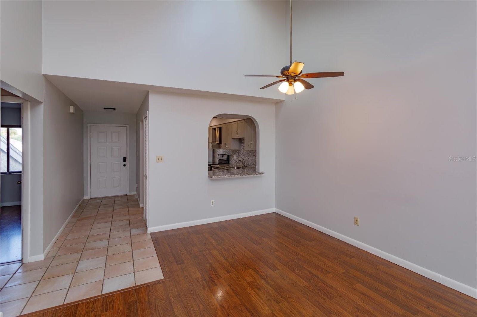 5429 Vineland Unit 6f, Orlando, FL 32811