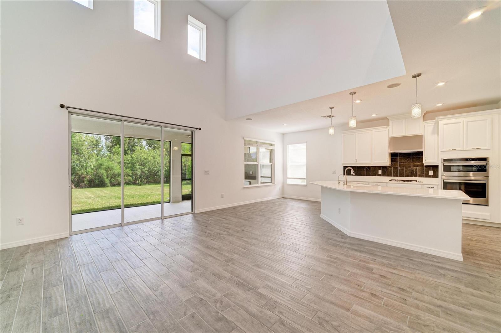 6332 Laurelcrest, Palmetto, FL 34221