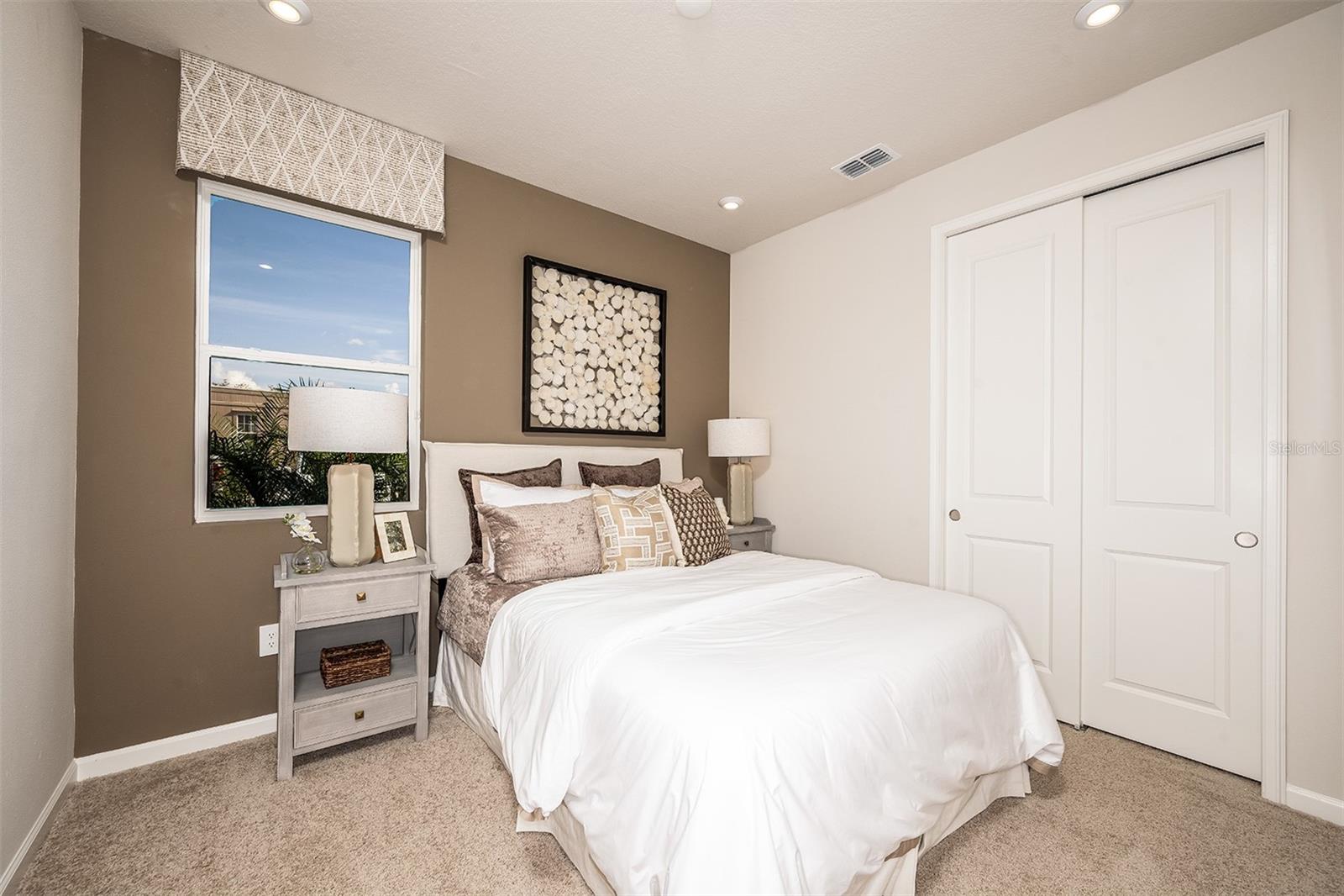 1710 Soaring Vida, Palmetto, FL 34221
