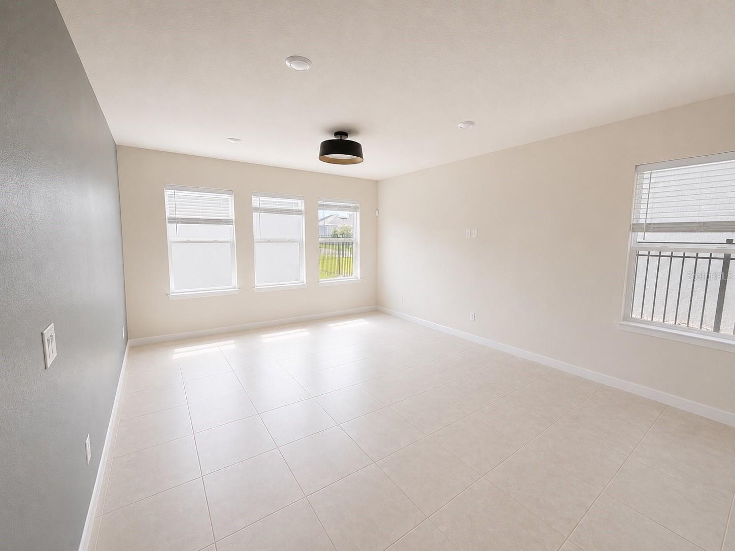 4083 Feather Tree, Apopka, FL 32712