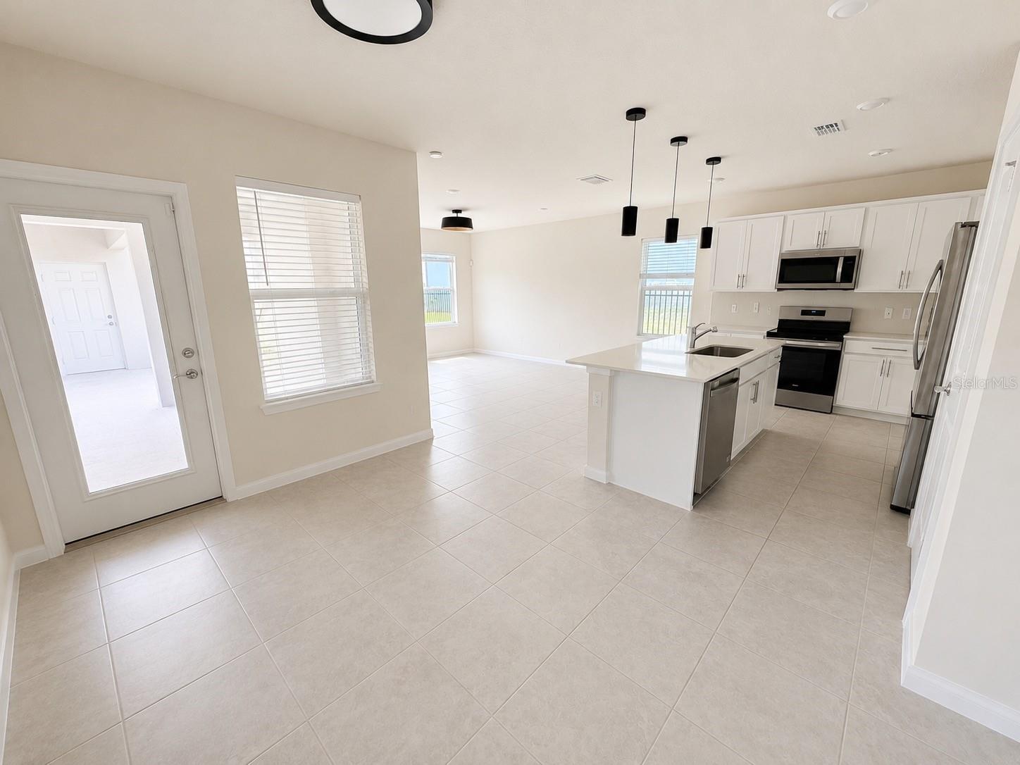 4083 Feather Tree, Apopka, FL 32712