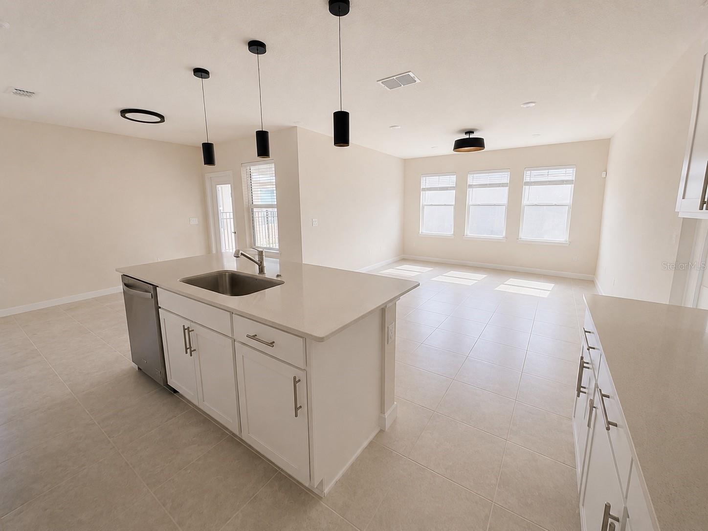 4083 Feather Tree, Apopka, FL 32712