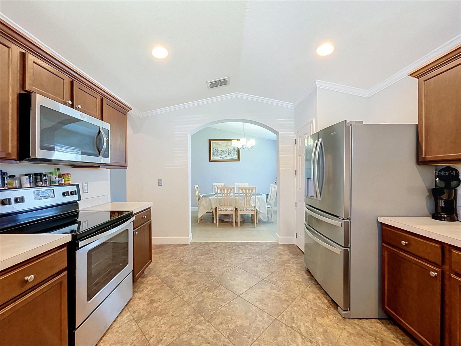 418 Majestic Gardens Blvd, Winter Haven, FL 33880