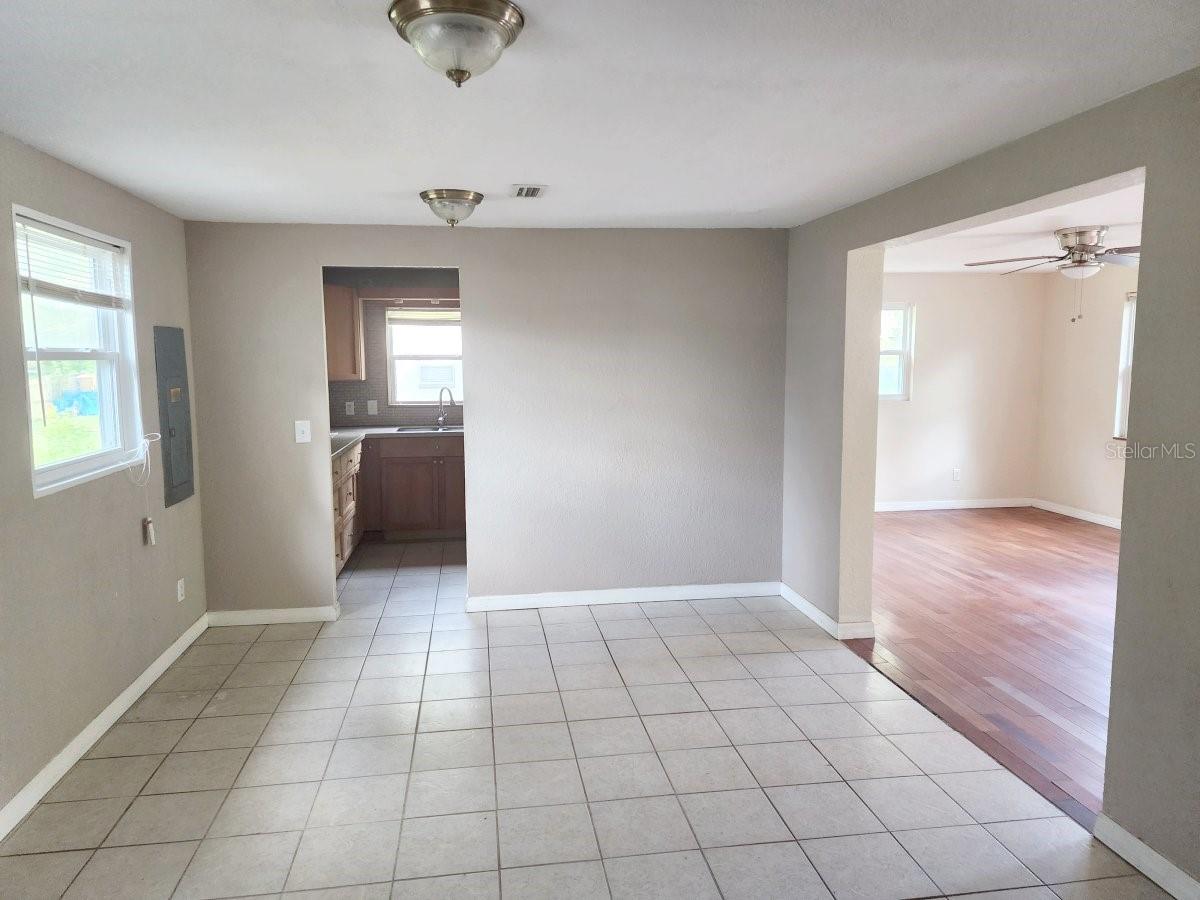 2861 18th, Gainesville, FL 32641
