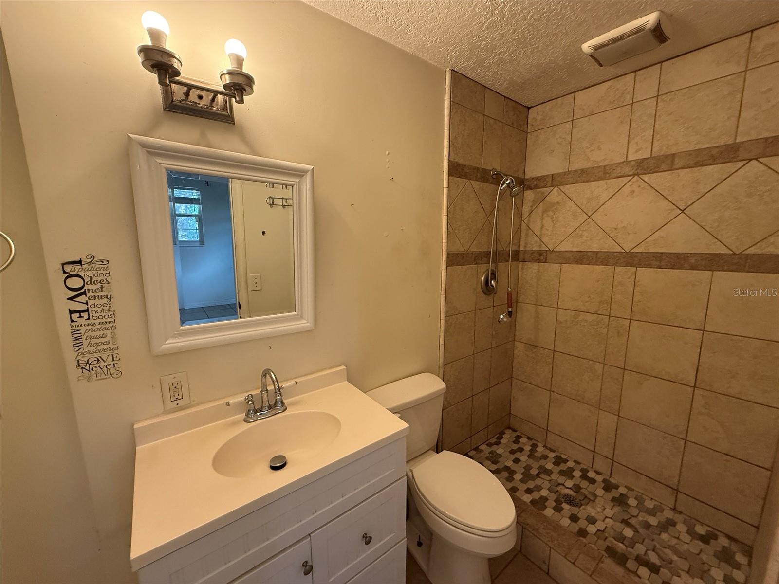 3608 Tam, Orlando, FL 32808