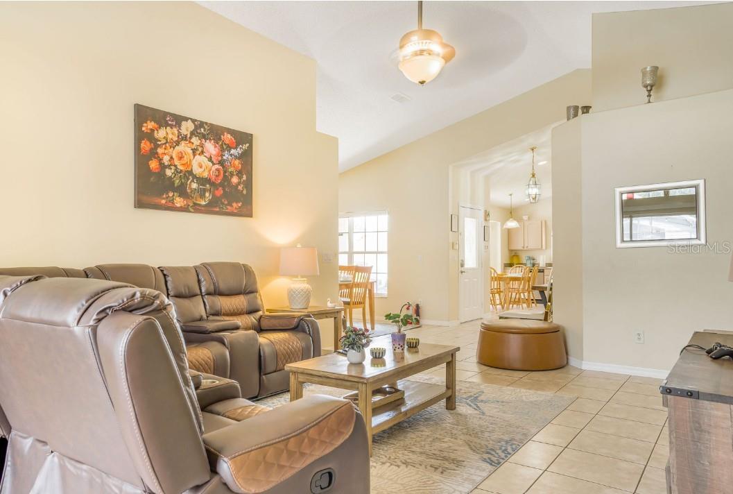 2606 Luiseno, Kissimmee, FL 34747