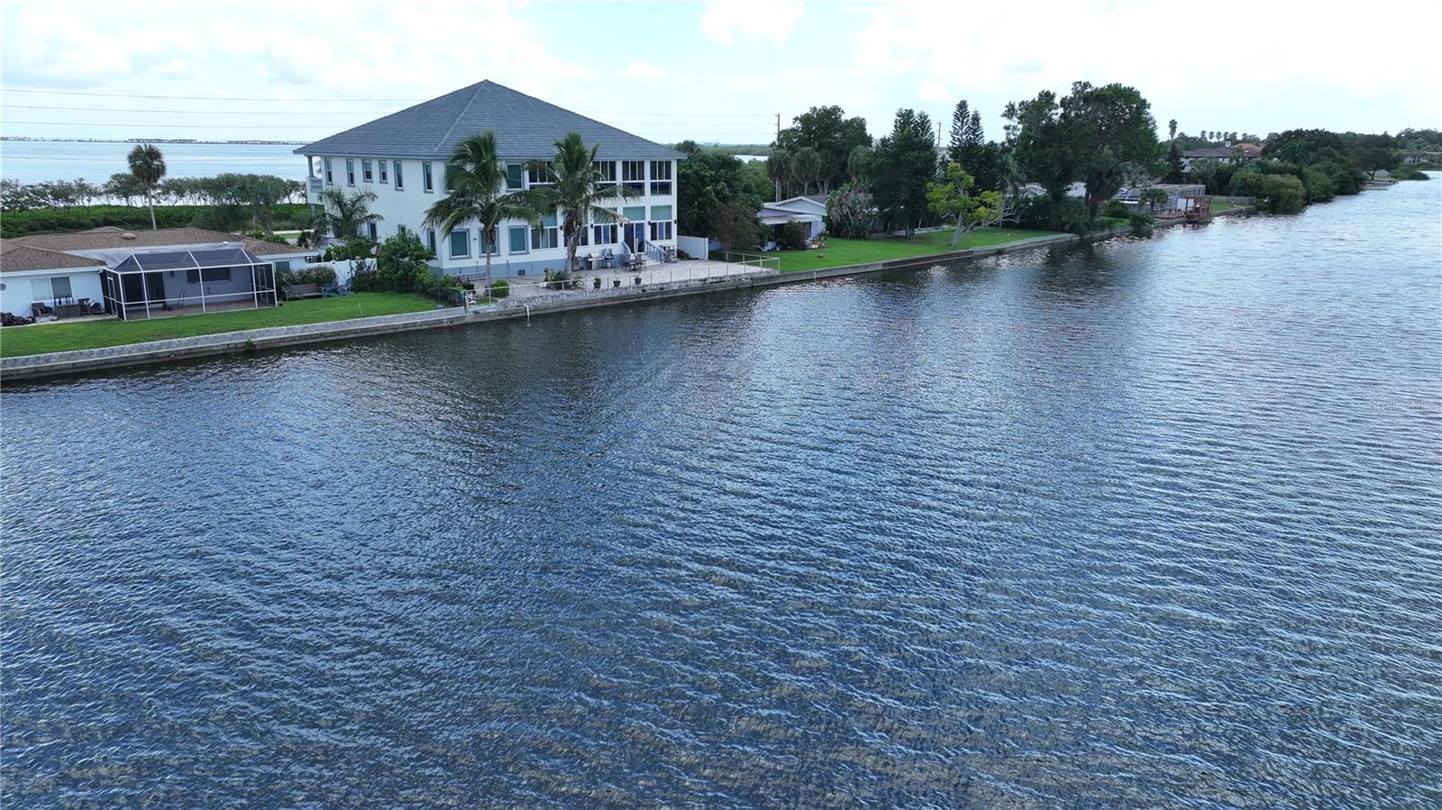 560 7th, Safety Harbor, FL 34695