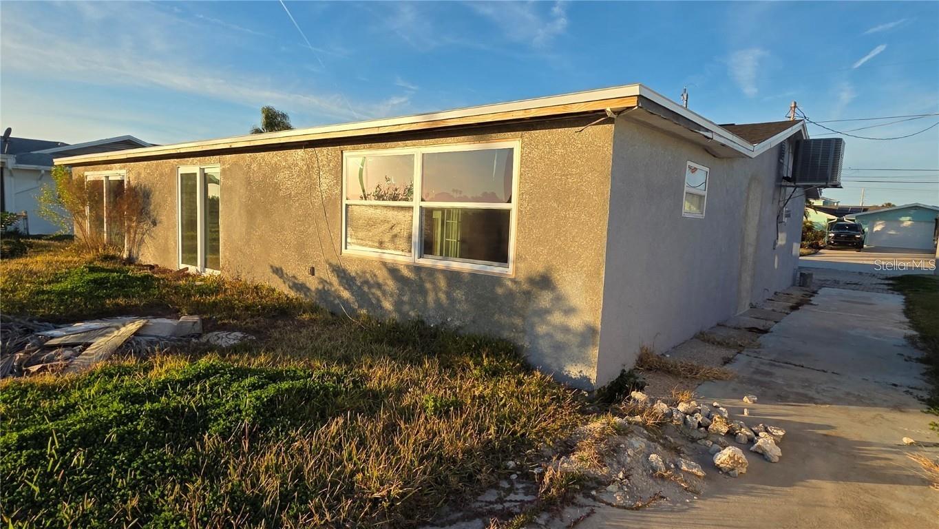 4020 Headsail, New Port Richey, FL 34652