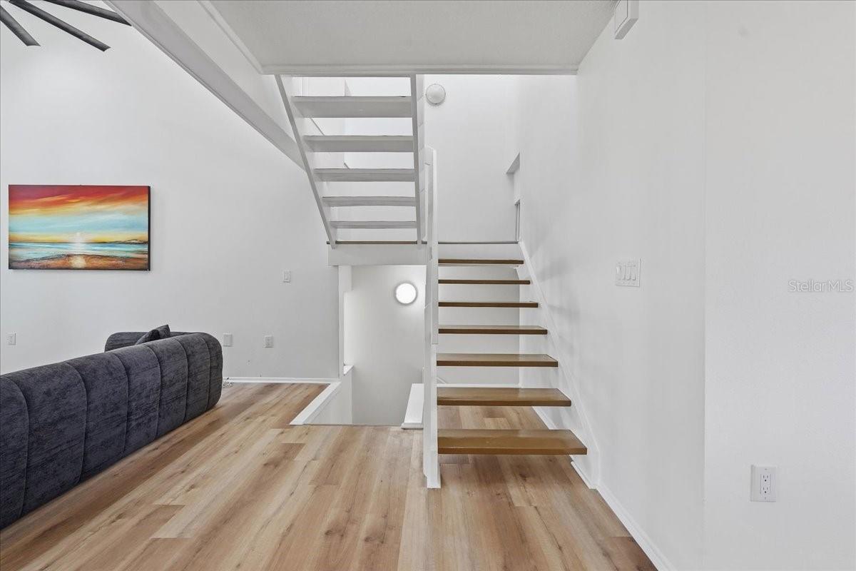 240 Windward Unit 702, Clearwater, FL 33767