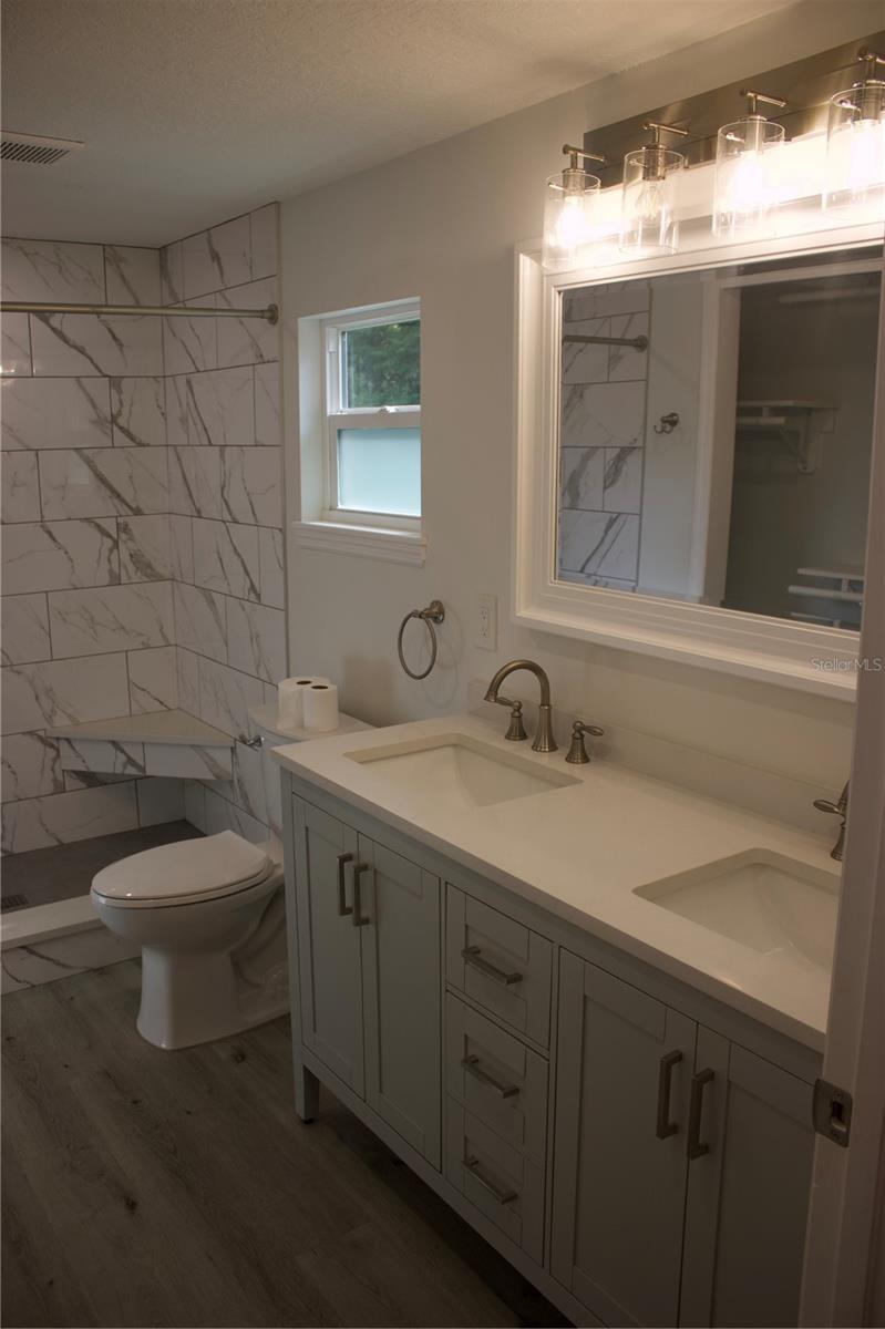 1574 Ewing, Clearwater, FL 33756