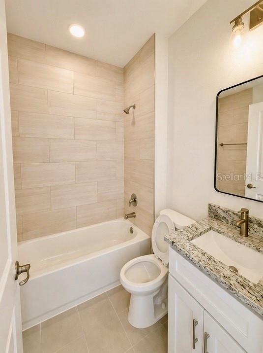 424 Maitland, Poinciana, FL 34759