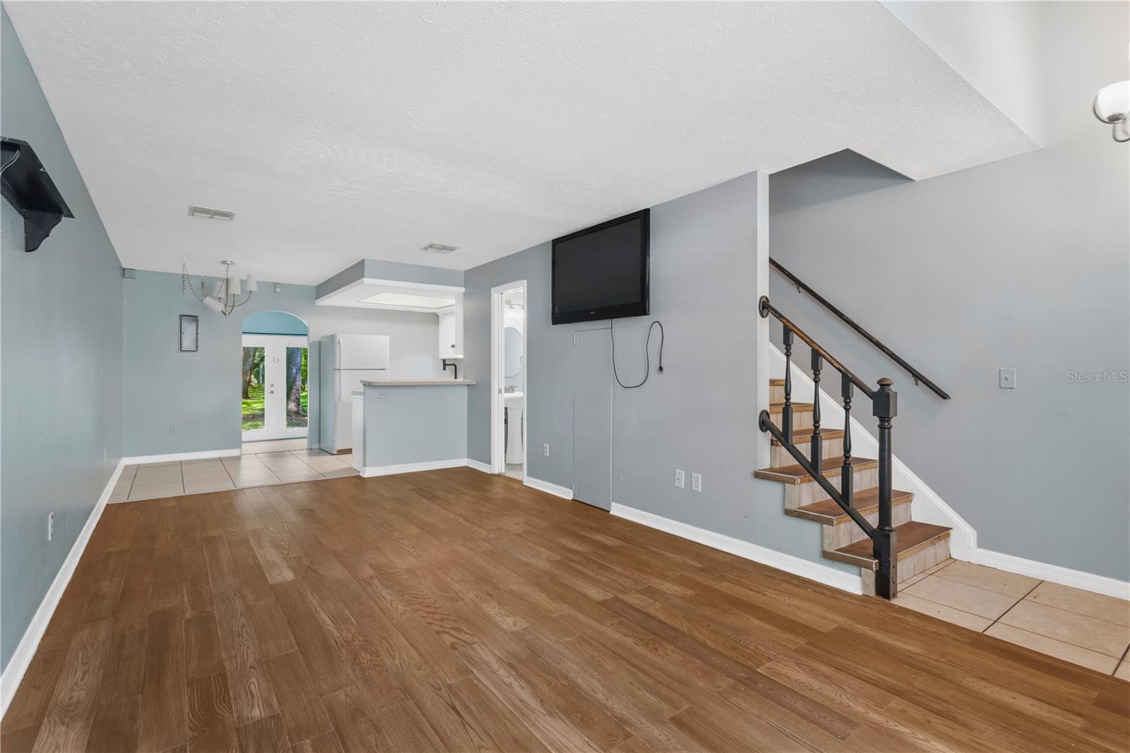 609 Saint Henry, Brandon, FL 33511