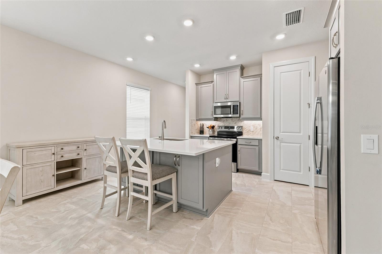1389 Lambardi, Poinciana, FL 34759