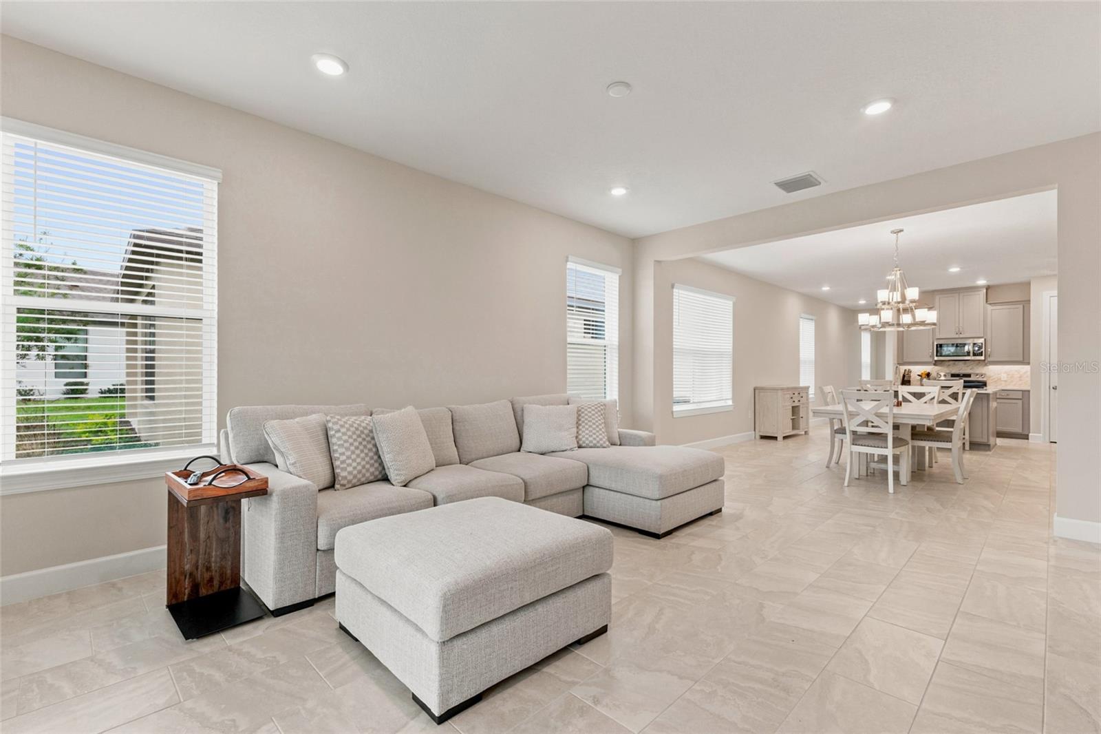 1389 Lambardi, Poinciana, FL 34759