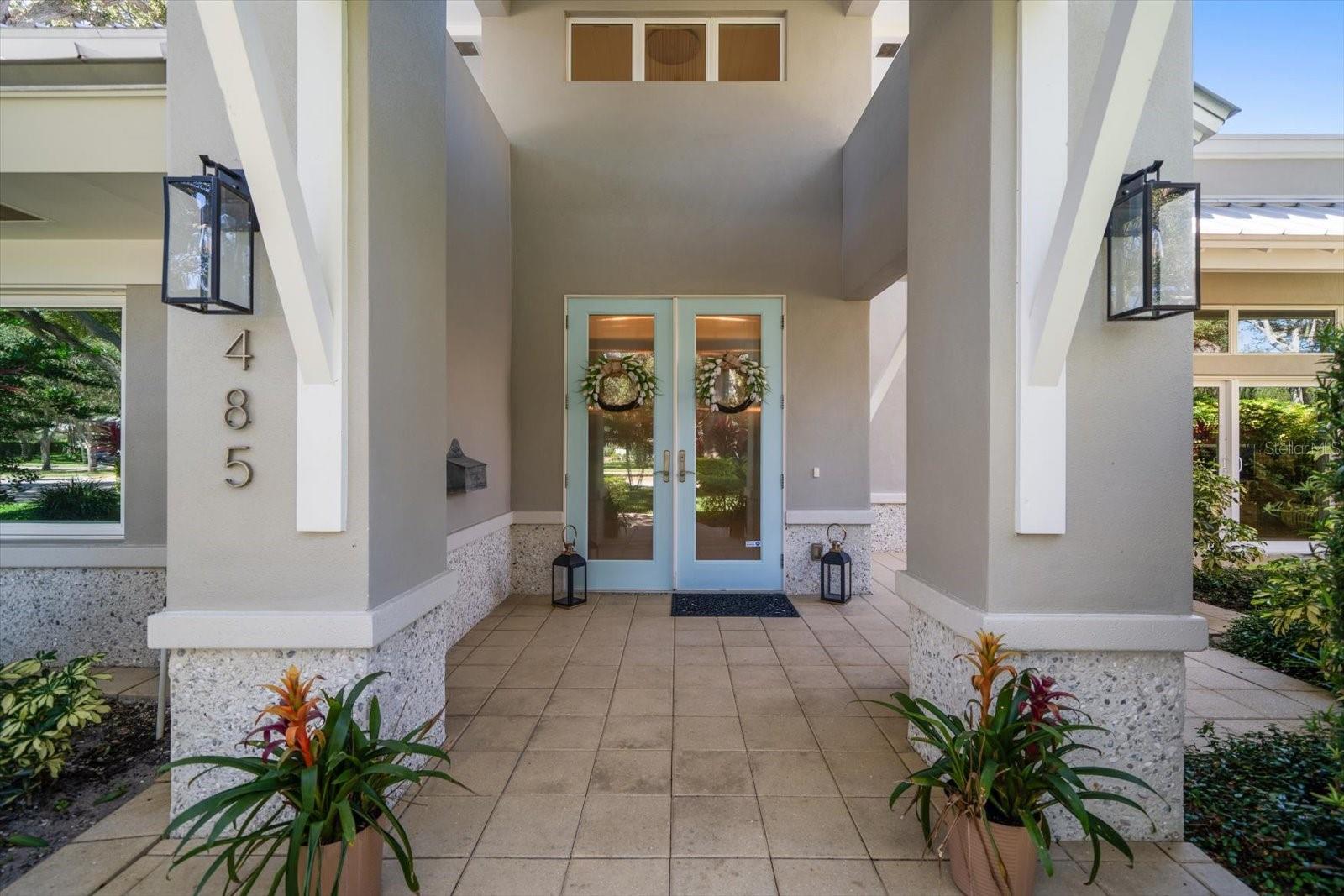 485 Park, Belleair, FL 33756