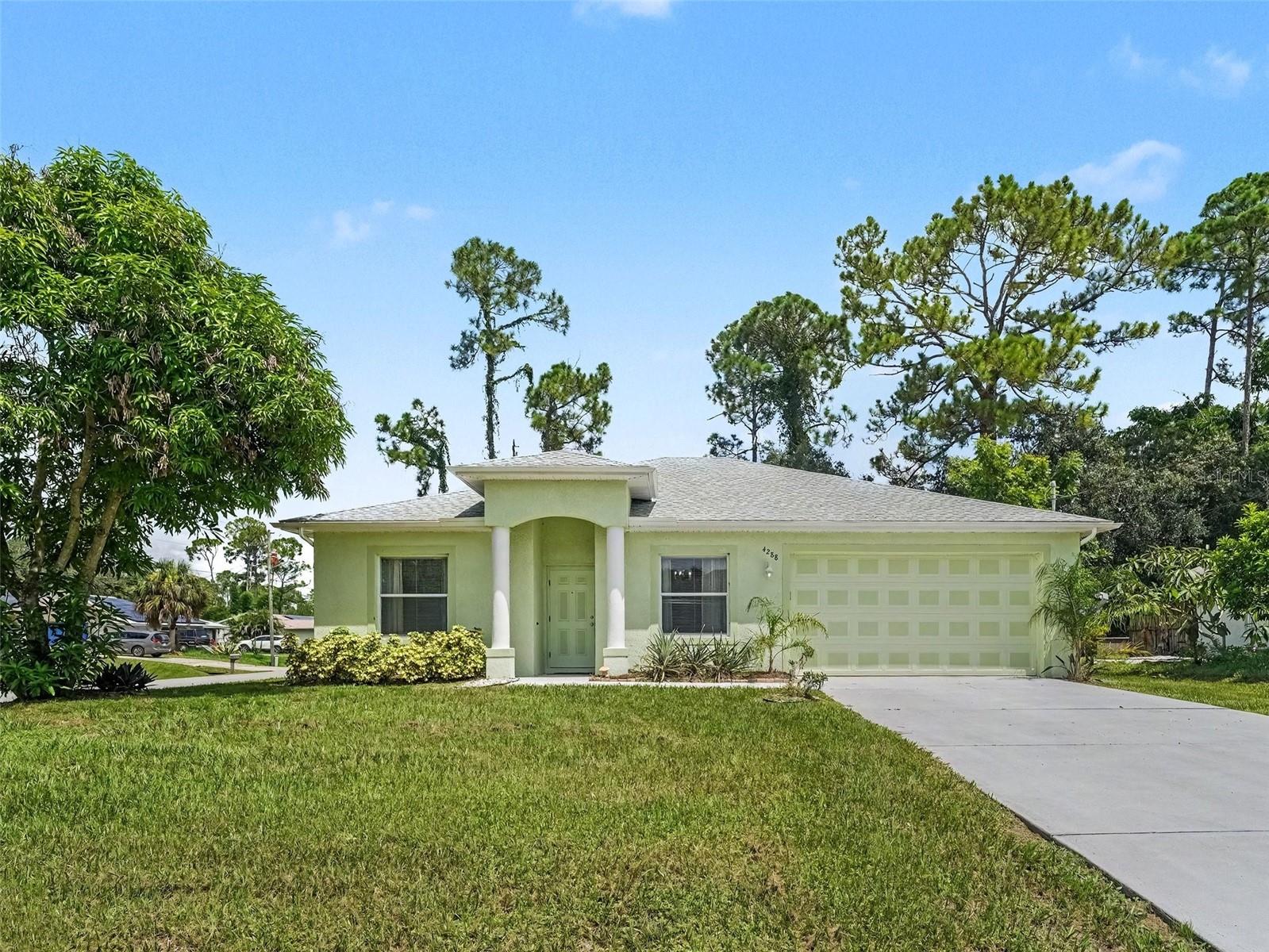 4288 Dureve, North Port, FL 34286