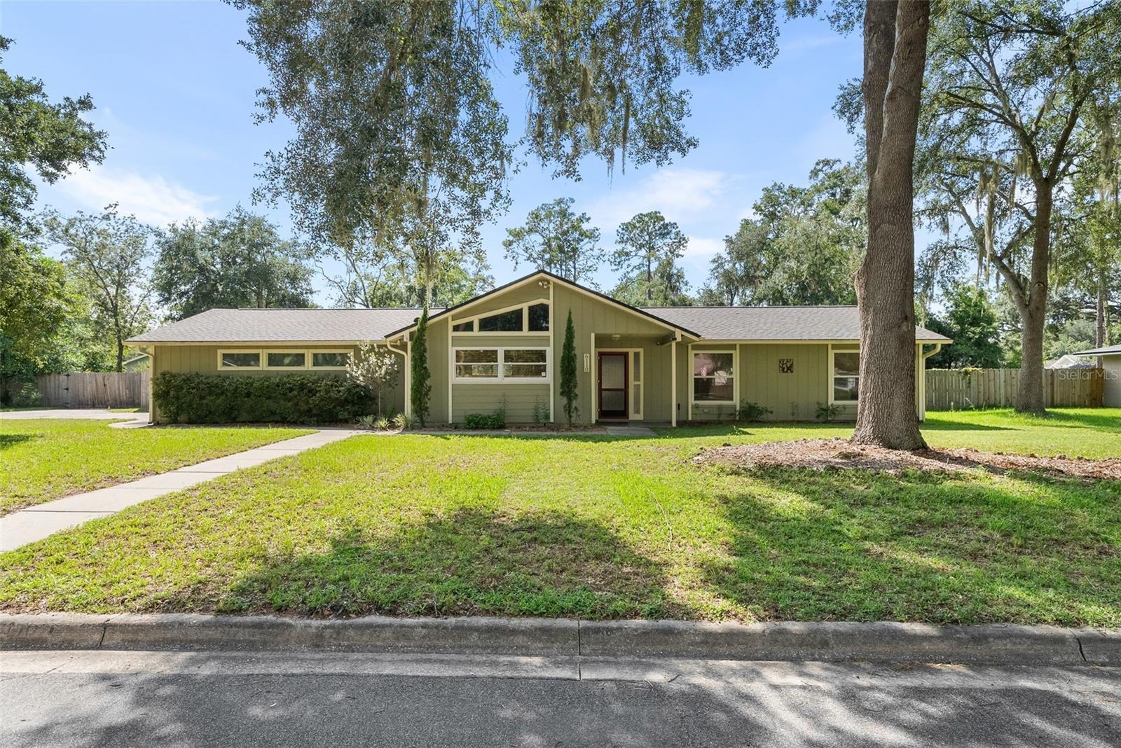 6110 33rd, Gainesville, FL 32653