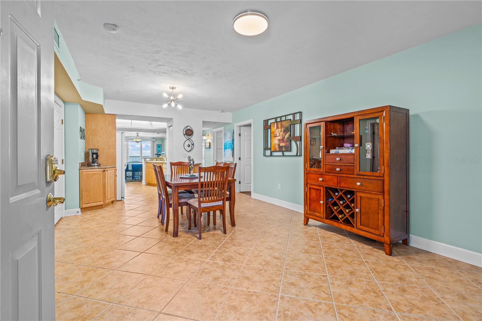2055 Atlantic Unit 307, Daytona Beach Shores, FL 32118