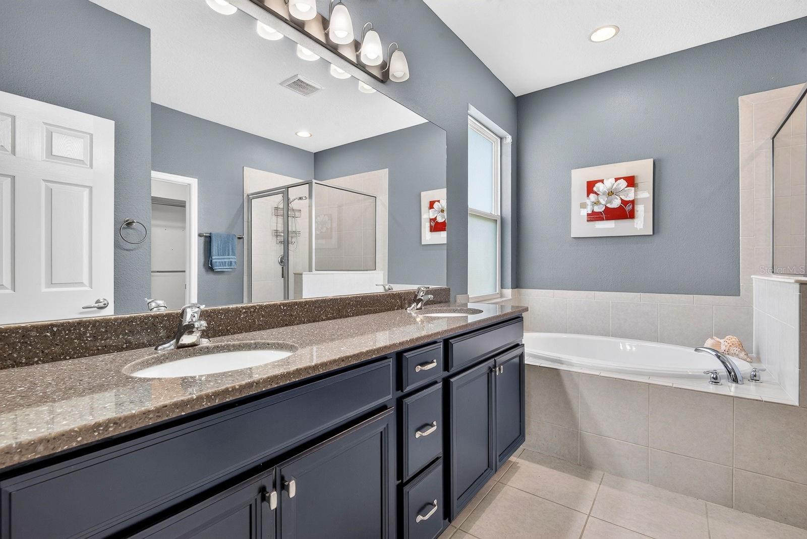 792 Rosemary, Bradenton, FL 34212