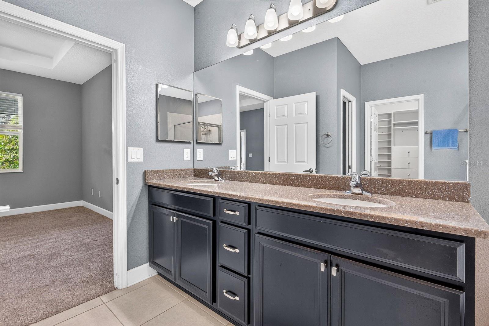 792 Rosemary, Bradenton, FL 34212