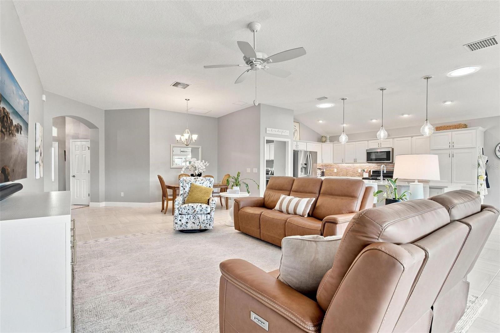 5835 Hensley, The Villages, FL 32163