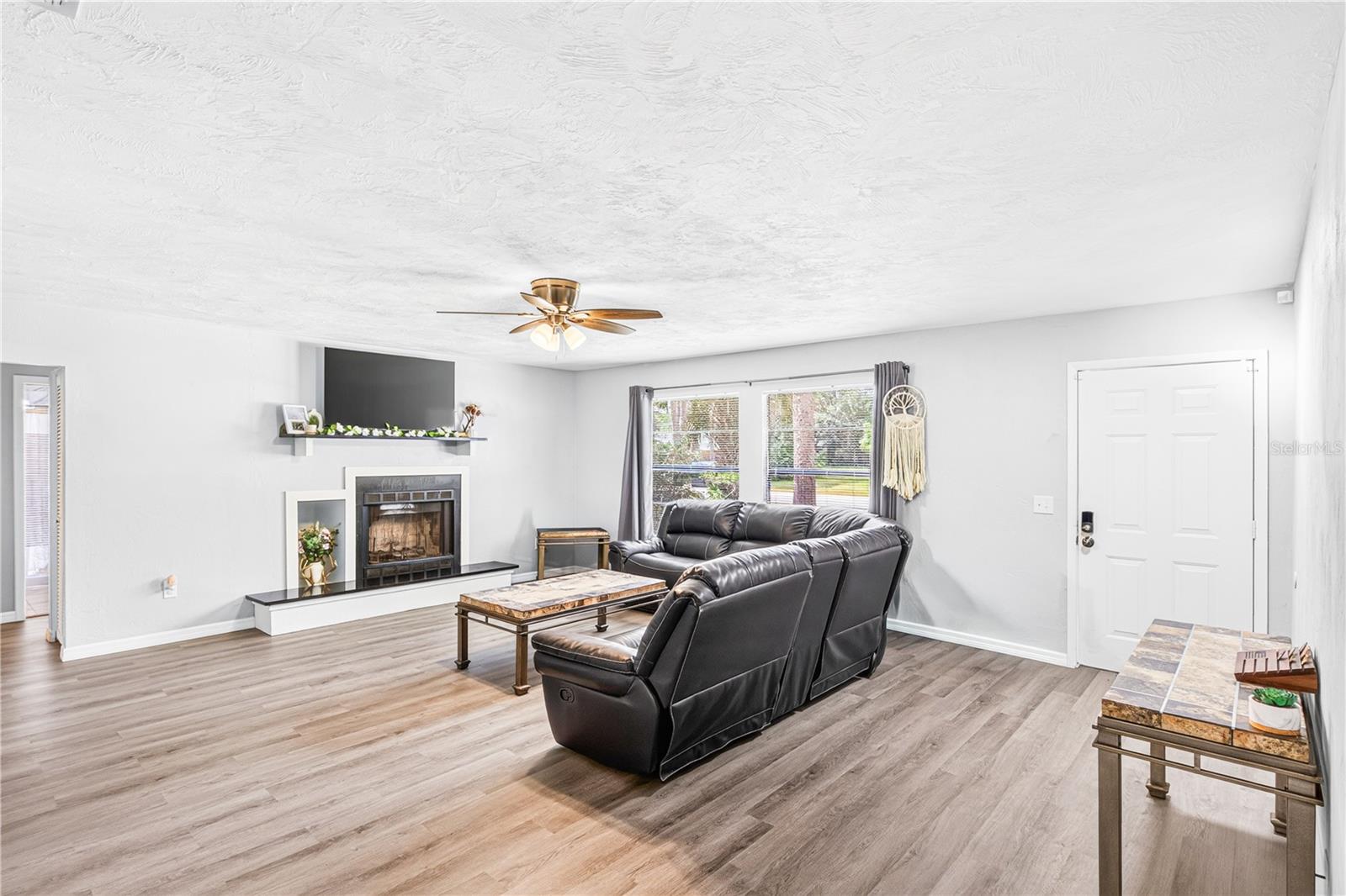 2627 Unity Tree, Edgewater, FL 32141