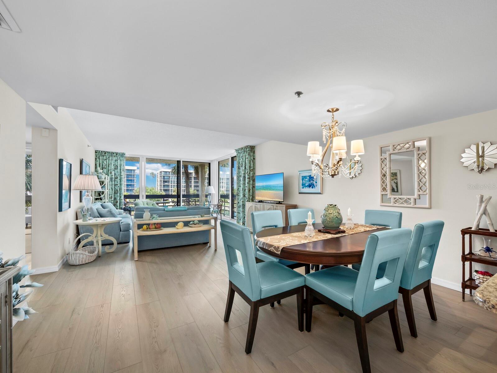 1075 Gulf of Mexico Unit 205, Longboat Key, FL 34228