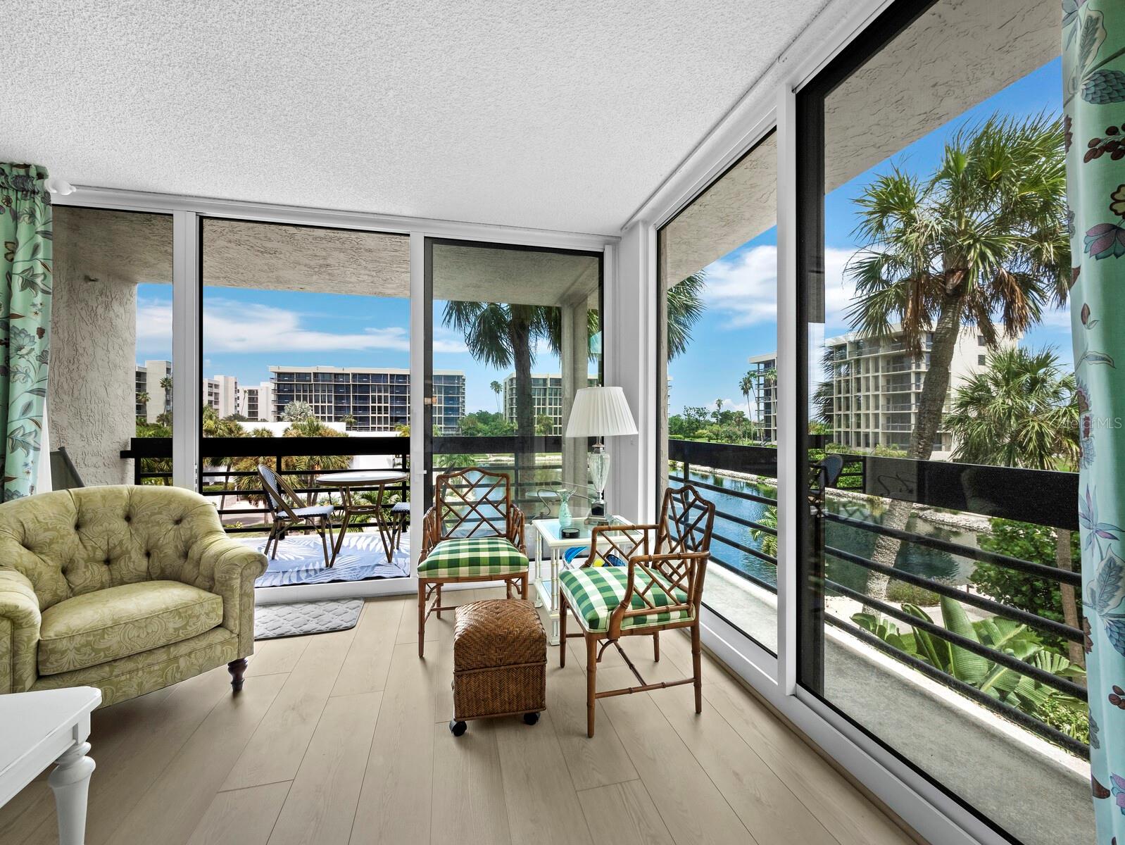 1075 Gulf of Mexico Unit 205, Longboat Key, FL 34228